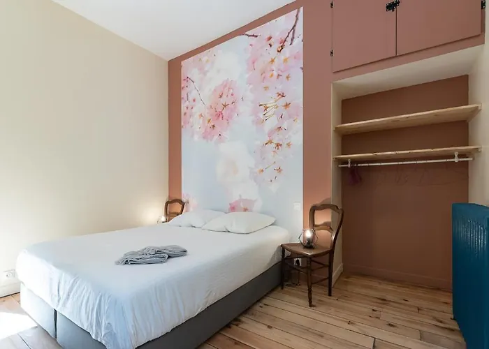 De La Souliere Lejlighed *